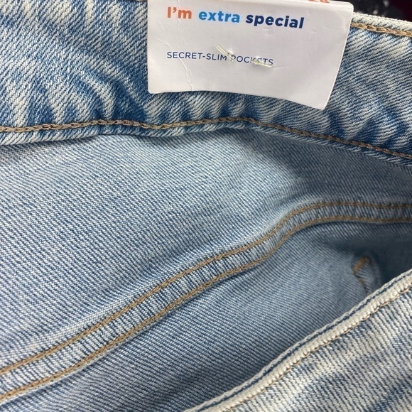 NWT HIGH RISE O.G. STRAIGHT ANKLE LIGHT WASH JEANS SIZE 28 - Picture 7 of 10